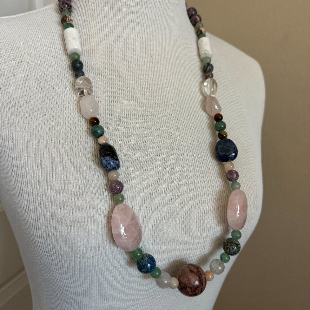 Organic Oval Rose Quart Multi Stone Necklace | Ferruginous Quartz Center | NWT